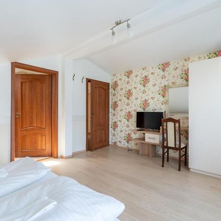 Farawayhomes Aparthotel Near Vienna Airport - Anytime Self Check-In Bruck an der Leitha Kültér fotó