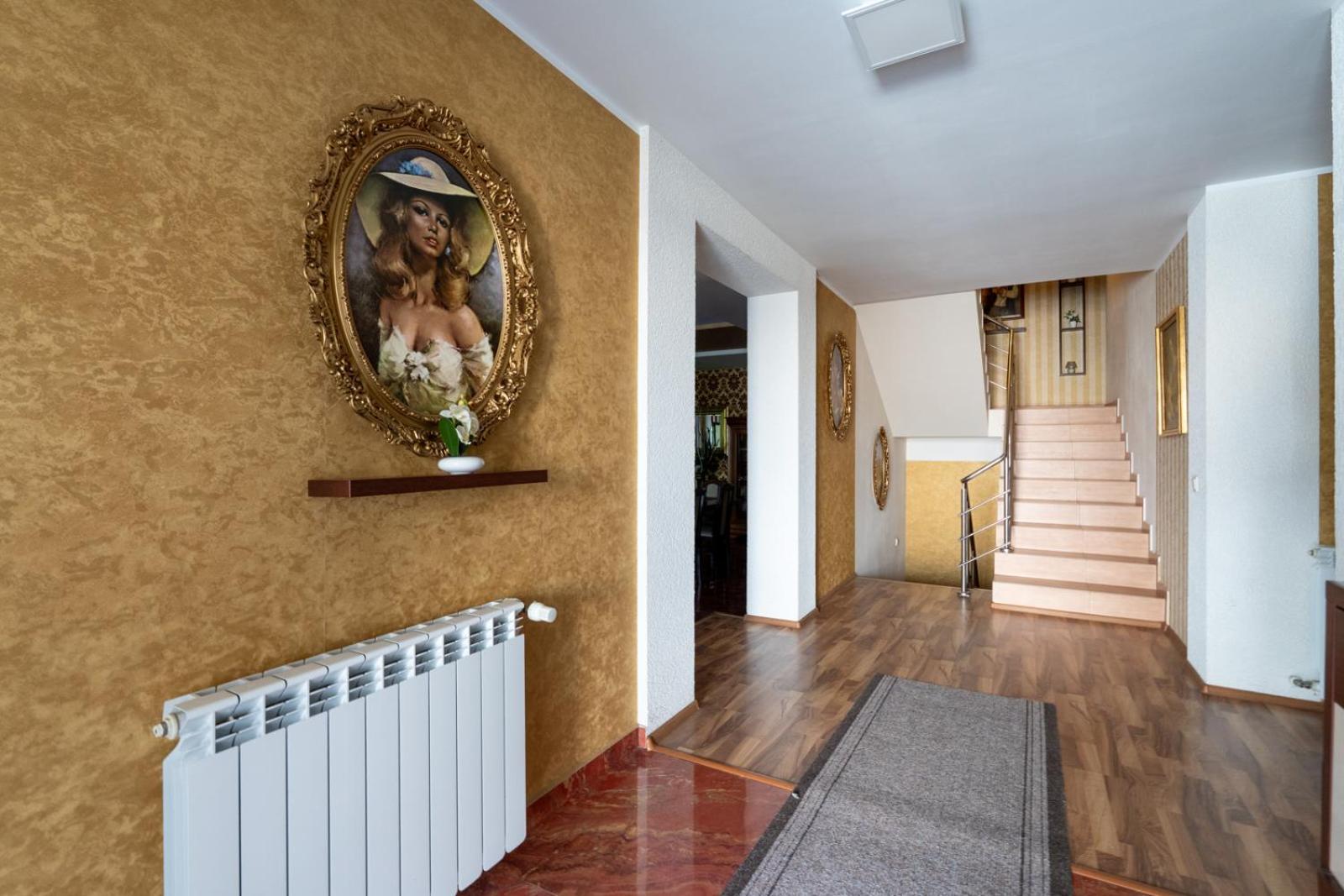 Farawayhomes Aparthotel Near Vienna Airport - Anytime Self Check-In Bruck an der Leitha Kültér fotó