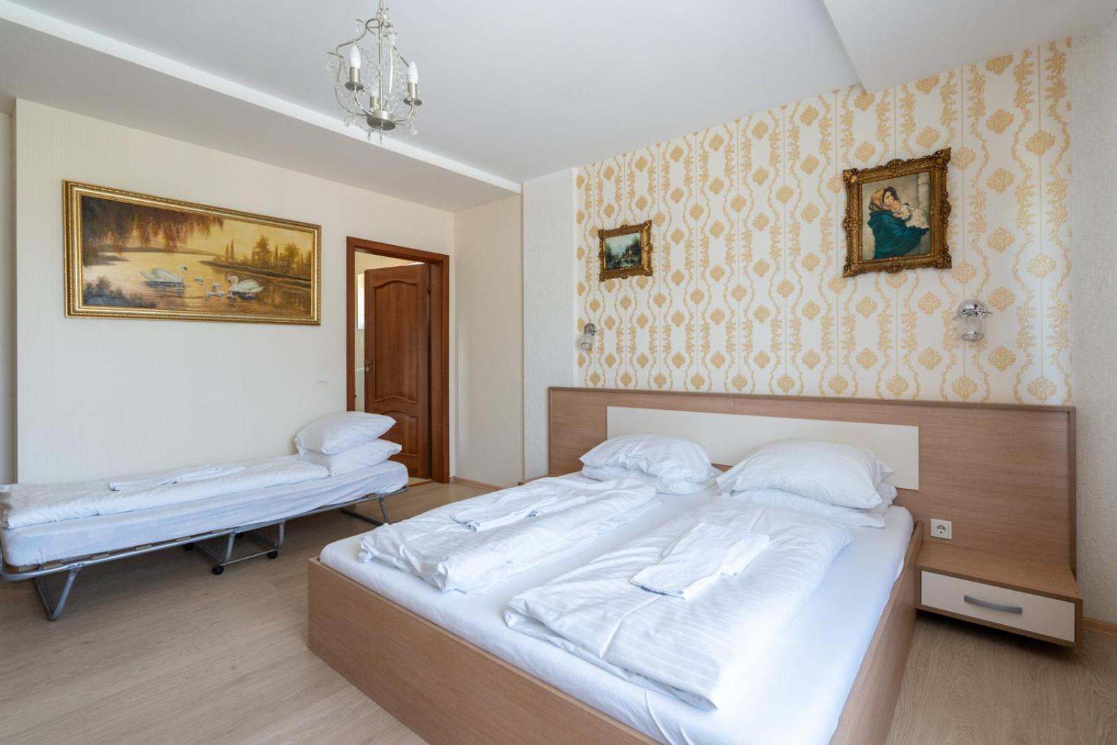 Farawayhomes Aparthotel Near Vienna Airport - Anytime Self Check-In Bruck an der Leitha Kültér fotó